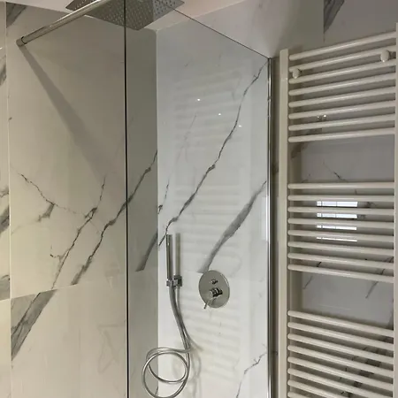 Elite Etnea Panzió 4*